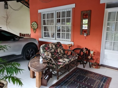 Casa em Piratininga, Niterói/RJ de 250m² 3 quartos à venda por R$ 979.000,00