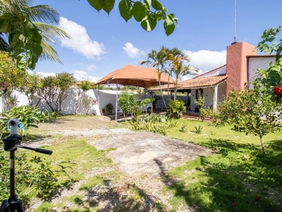 Casa em Pitimbu, Natal/RN de 830m² 8 quartos à venda por R$ 814.000,00