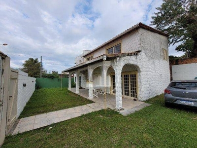 Casa em Ponta de Baixo, São José/SC de 338m² 4 quartos à venda por R$ 691.000,00