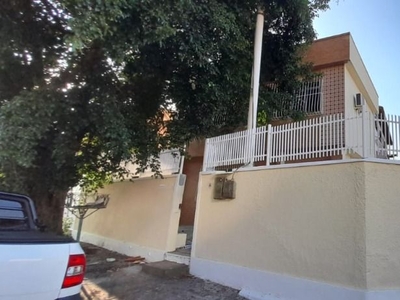 Casa em Porto Novo, São Gonçalo/RJ de 210m² 3 quartos à venda por R$ 429.000,00