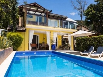 Casa em Praia das Taquaras, Balneário Camboriú/SC de 350m² 3 quartos à venda por R$ 2.899.000,00