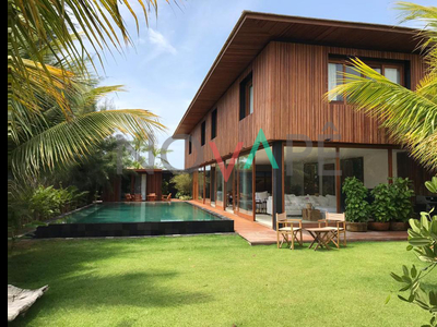 Casa em Praia Do Forte, Mata De São João/BA de 350m² 5 quartos à venda por R$ 5.499.000,00 ou para locação R$ 4.000,00/dia