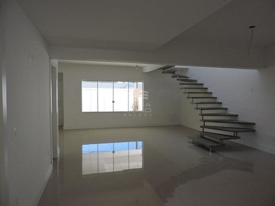 Casa em Praia dos Amores, Balneário Camboriú/SC de 176m² 3 quartos à venda por R$ 2.199.000,00