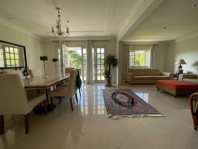 Casa em Praia dos Amores, Balneário Camboriú/SC de 300m² 5 quartos à venda por R$ 4.999.000,00