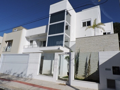Casa em Praia dos Amores, Balneário Camboriú/SC de 360m² 4 quartos à venda por R$ 4.999.000,00