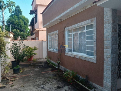 Casa em Raul Veiga, São Gonçalo/RJ de 72m² 3 quartos à venda por R$ 319.000,00
