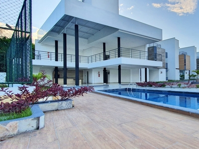 Casa em Recanto dos Vinhais, São Luís/MA de 199m² 4 quartos à venda por R$ 1.348.460,00