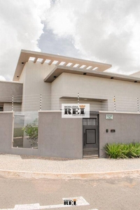 Casa em Residencial Interlagos, Rio Verde/GO de 144m² 3 quartos à venda por R$ 649.000,00