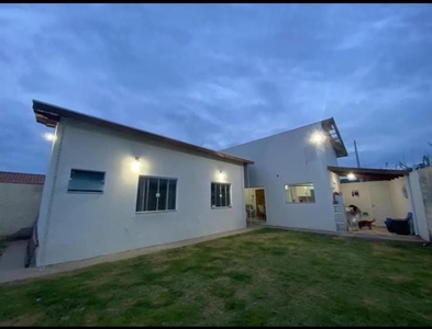 Casa em Residencial Village Santana, Guaratinguetá/SP de 90m² 2 quartos à venda por R$ 409.000,00