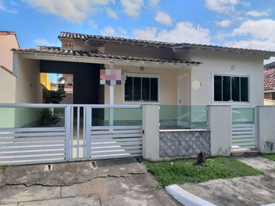 Casa em Rio do Ouro, Niterói/RJ de 113m² 3 quartos à venda por R$ 409.000,00