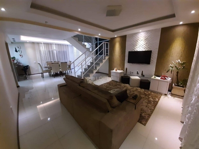Casa em Rio do Ouro, Niterói/RJ de 169m² 3 quartos à venda por R$ 669.000,00