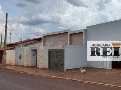 Casa em Rodrigues, Santa Helena de Goiás/GO de 307m² 3 quartos à venda por R$ 549.000,00