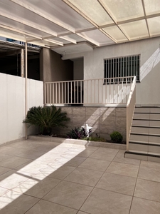 Casa em Santa Rosa, Sarzedo/MG de 185m² 3 quartos à venda por R$ 418.000,00