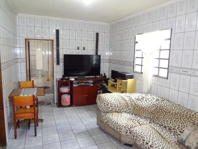 Casa em Santa Terezinha, Piracicaba/SP de 150m² 3 quartos à venda por R$ 449.000,00