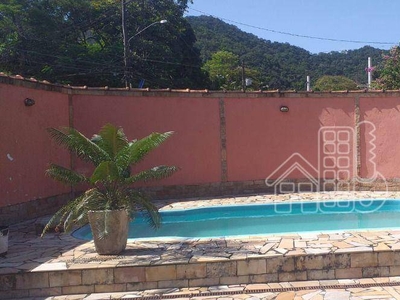 Casa em Serra Grande, Niterói/RJ de 185m² 3 quartos à venda por R$ 949.000,00