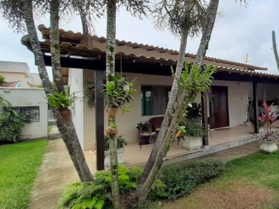 Casa em Serramar, Rio das Ostras/RJ de 159m² 3 quartos à venda por R$ 529.000,00