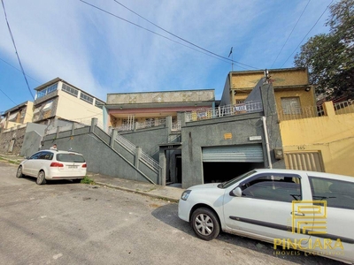 Casa em Sete Pontes, São Gonçalo/RJ de 100m² 3 quartos à venda por R$ 579.000,00 ou para locação R$ 1.650,00/mes