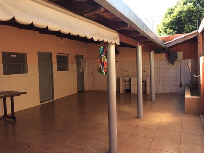 Casa em Setor Campinas, Goiânia/GO de 165m² 4 quartos à venda por R$ 489.000,00