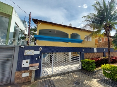 Casa em Setor Jaó, Goiânia/GO de 560m² 4 quartos à venda por R$ 1.379.000,00