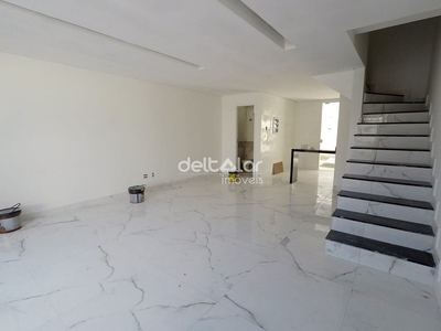 Casa em Sinimbu, Belo Horizonte/MG de 90m² 3 quartos à venda por R$ 694.000,00