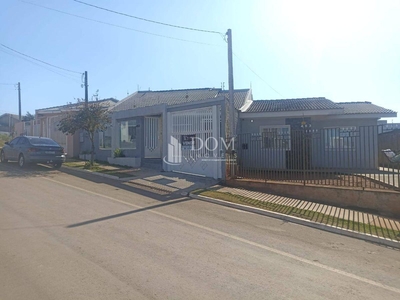 Casa em São Cristóvão, Guarapuava/PR de 99m² 3 quartos à venda por R$ 619.000,00