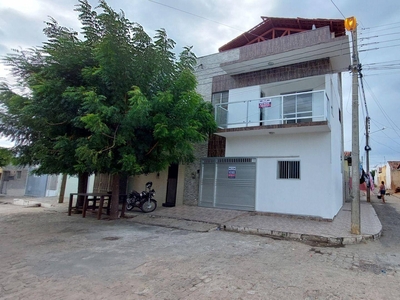 Casa em São Sebastião, Patos/PB de 243m² 3 quartos à venda por R$ 149.000,00