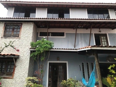 Casa em Stella Maris, Salvador/BA de 220m² 3 quartos à venda por R$ 849.000,00