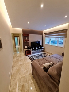 Casa em Suíço, São Bernardo do Campo/SP de 264m² 3 quartos à venda por R$ 869.000,00