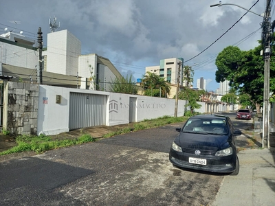 Casa em Tamarineira, Recife/PE de 300m² 5 quartos à venda por R$ 1.199.000,00