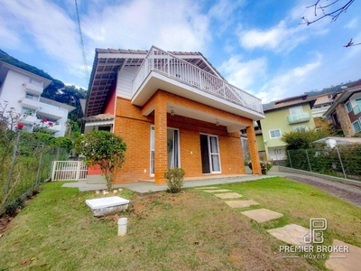 Casa em Tijuca, Teresópolis/RJ de 231m² 4 quartos à venda por R$ 1.048.900,00 ou para locação R$ 5.500,00/mes