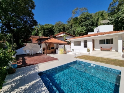 Casa em Transurb, Itapevi/SP de 189m² 3 quartos à venda por R$ 949.000,00