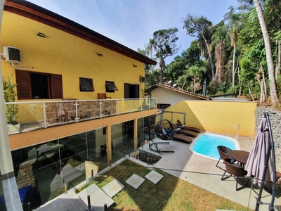 Casa em Transurb, Itapevi/SP de 280m² 4 quartos à venda por R$ 1.299.000,00