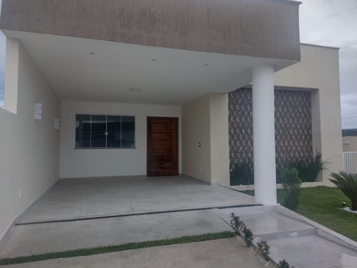 Casa em Ubatiba, Maricá/RJ de 115m² 3 quartos à venda por R$ 438.000,00