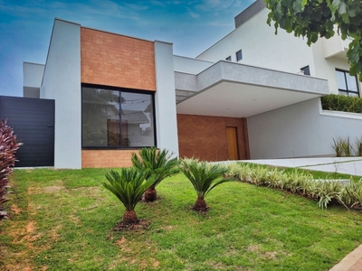 Casa em Urbanova, São José dos Campos/SP de 234m² 4 quartos à venda por R$ 2.199.000,00