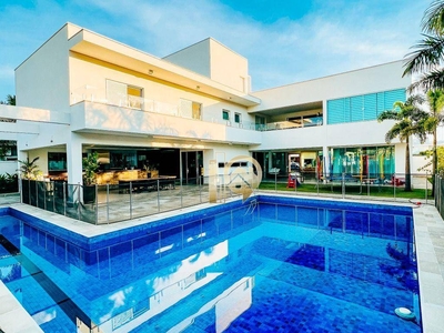 Casa em Urbanova, São José dos Campos/SP de 841m² 6 quartos à venda por R$ 8.499.000,00