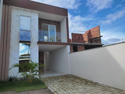 Casa em Urucunema, Eusébio/CE de 102m² 3 quartos à venda por R$ 394.000,00