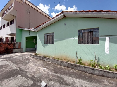 Casa em Uvaranas, Ponta Grossa/PR de 96m² 2 quartos à venda por R$ 179.000,00
