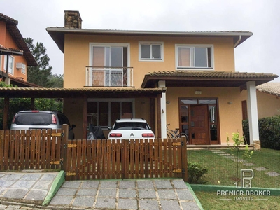 Casa em Vargem Grande, Teresópolis/RJ de 235m² 4 quartos à venda por R$ 914.000,00