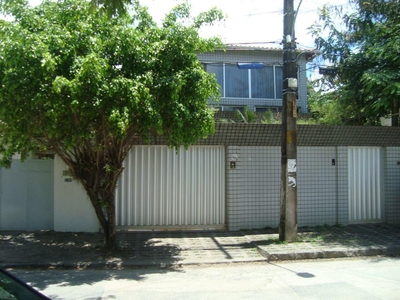 Casa em Várzea, Recife/PE de 328m² 5 quartos à venda por R$ 649.000,00
