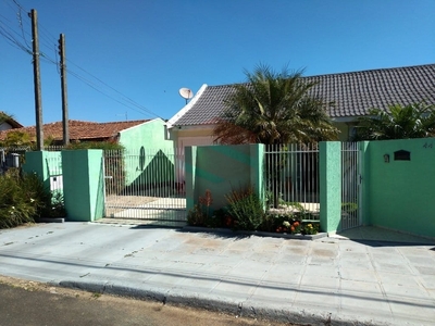 Casa em Vila Bancária, Campo Largo/PR de 140m² 4 quartos à venda por R$ 644.000,00