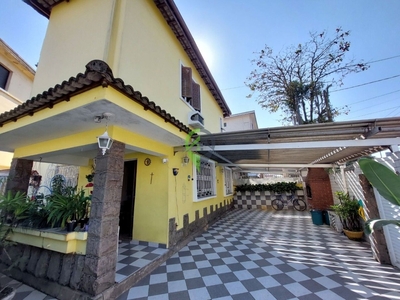 Casa em Vila Belmiro, Santos/SP de 222m² 3 quartos à venda por R$ 849.000,00