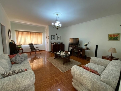 Casa em Vila Independência, Piracicaba/SP de 211m² 3 quartos à venda por R$ 629.000,00