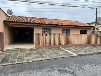 Casa em Vila Itaqui, Campo Largo/PR de 265m² 4 quartos à venda por R$ 619.000,00