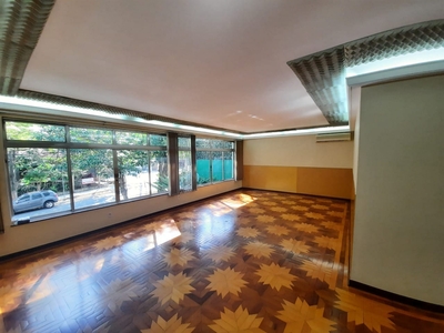 Casa em Vila Madalena, São Paulo/SP de 457m² 5 quartos à venda por R$ 2.499.000,00