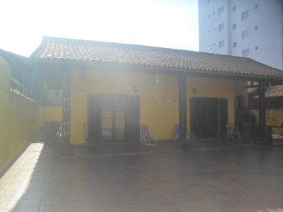 Casa em Vila Mirim, Praia Grande/SP de 140m² 3 quartos à venda por R$ 549.000,00