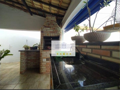 Casa em Vila Nova, Araçatuba/SP de 300m² 3 quartos à venda por R$ 489.000,00