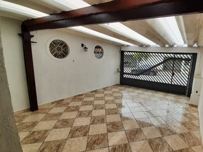 Casa em Vila Pires, Santo André/SP de 170m² 2 quartos à venda por R$ 629.000,00