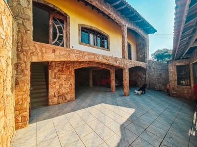 Casa em Vila Real Santista, Suzano/SP de 340m² 3 quartos à venda por R$ 684.000,00