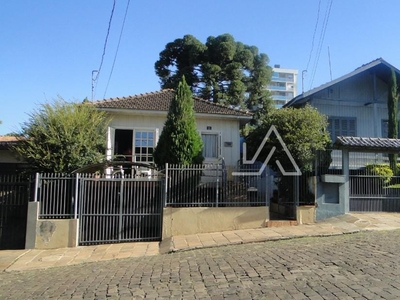 Casa em Vila Rodrigues, Passo Fundo/RS de 10m² 3 quartos à venda por R$ 279.000,00