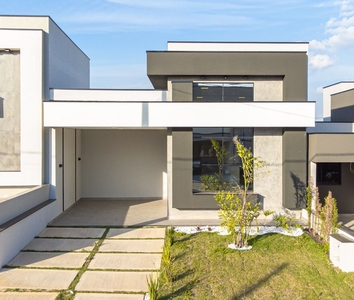 Casa em Vila Rubens, Indaiatuba/SP de 141m² 3 quartos à venda por R$ 949.000,00